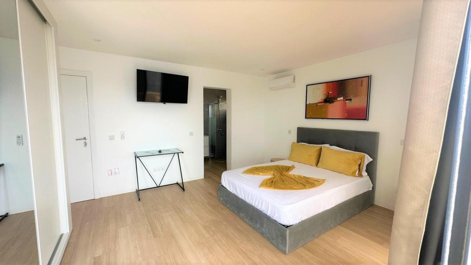 Ocean Mirror Apartment Прайя Экстерьер фото